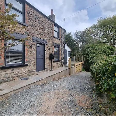 Luxurious Cottage With Hot Tub, Lake District Duddon Kültér fotó