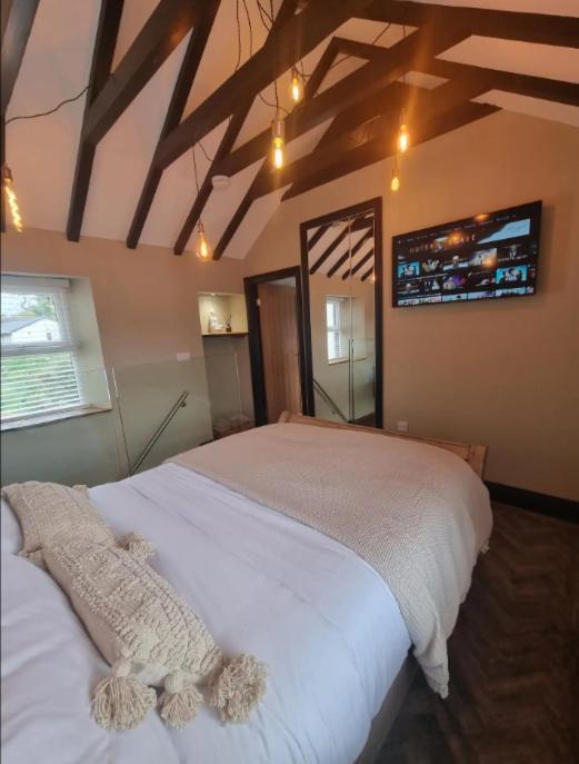 Luxurious Cottage With Hot Tub, Lake District Duddon Kültér fotó
