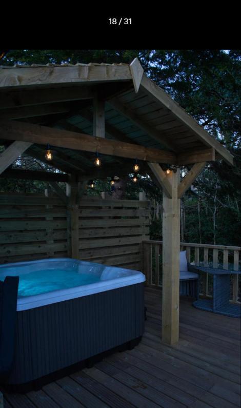 Luxurious Cottage With Hot Tub, Lake District Duddon Kültér fotó